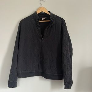 Faded quilted sweatshirt